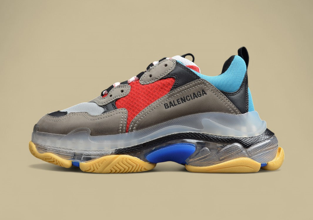Balenciaga Triple S Grau-Rot Multicolor – Technicolor trifft Chunky-Coolness