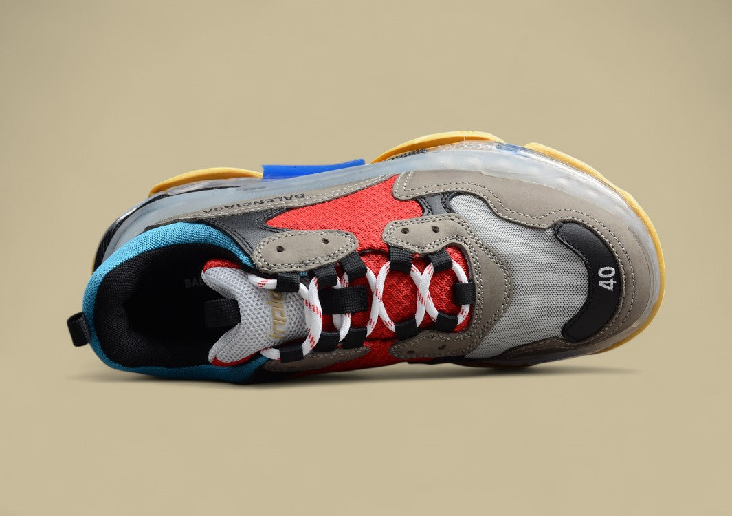 Balenciaga Triple S Grau-Rot Multicolor – Technicolor trifft Chunky-Coolness