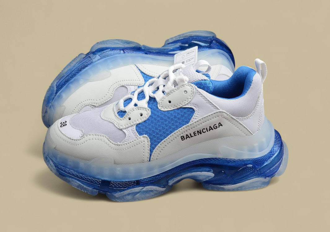 Balenciaga Triple S Grau-Weiß-Blau Cooles Statement Mit Klarem