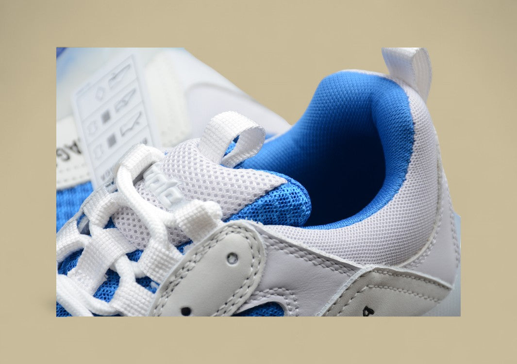 Balenciaga Triple S Grau-Weiß-Blau Cooles Statement Mit Klarem