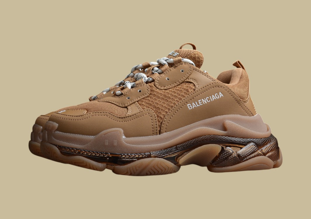 Balenciaga Triple S Khaki – Voluminöser Street-Style in Erdtönen