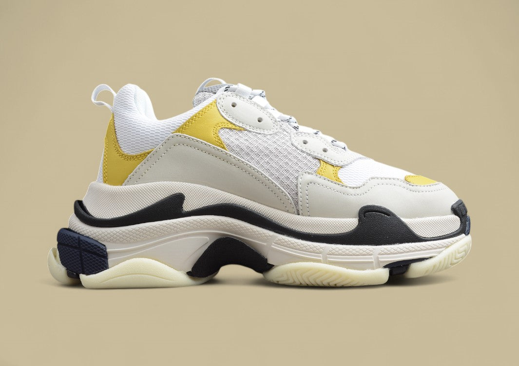 Balenciaga Triple S Replik In Gedeckten Naturtönen