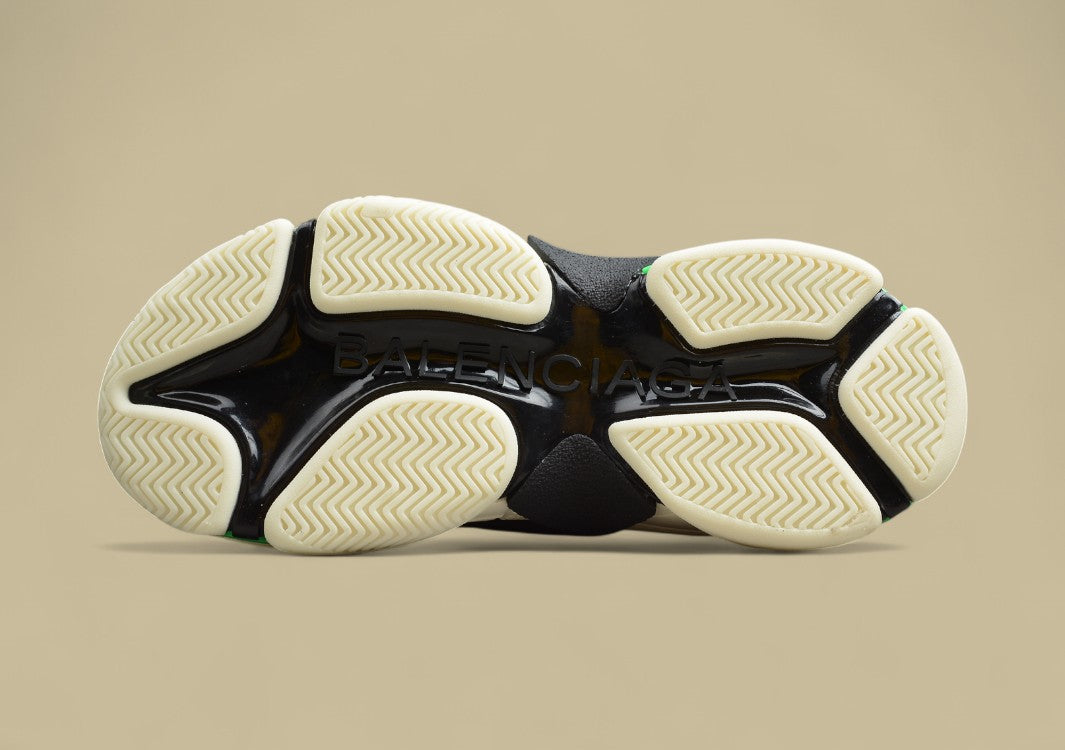 Balenciaga Triple S Weiß Grün Schwarz Streetstyle Mit Neon-Energie