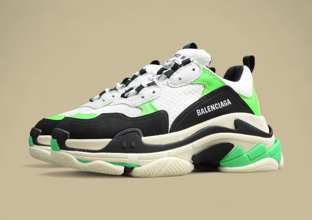 Balenciaga Triple S Weiß Grün Schwarz Streetstyle Mit Neon-Energie