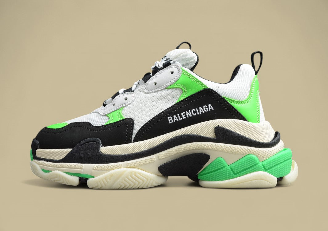 Balenciaga Triple S Weiß Grün Schwarz Streetstyle Mit Neon-Energie