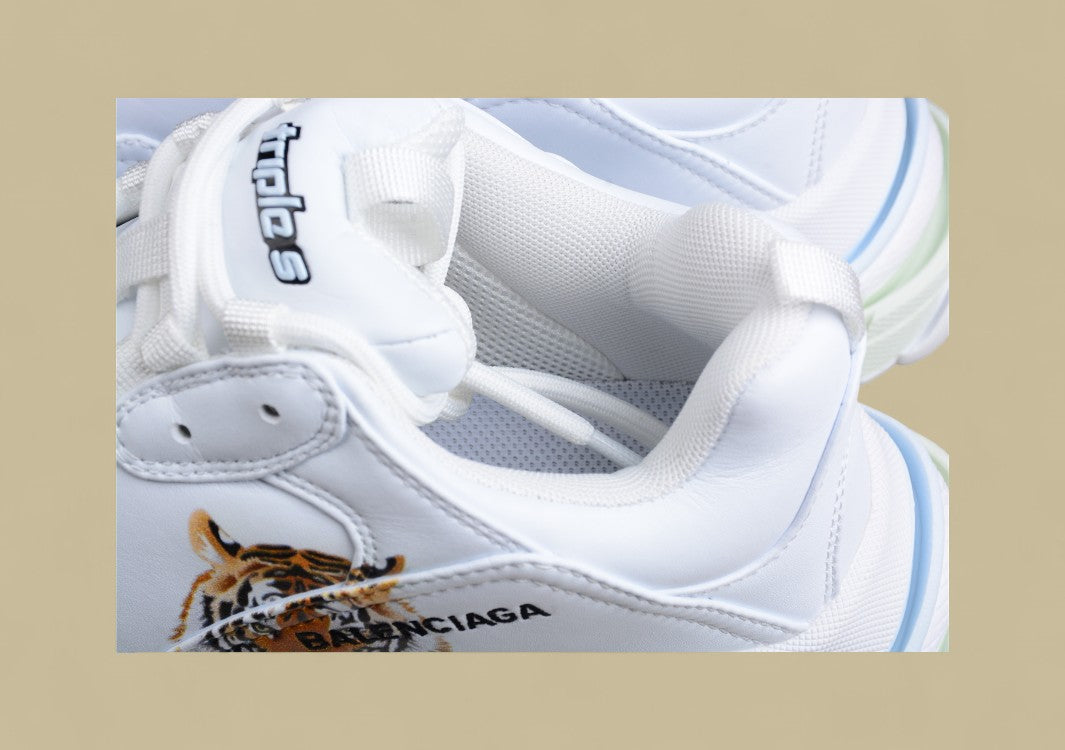 Balenciaga Triples Gucci Co-branded Dad Shoes