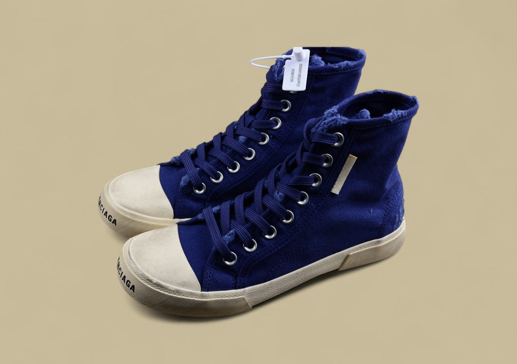 Balenciaga Vulc Destr Parisian Family Retro Distressed Low-top Canvas Shoes