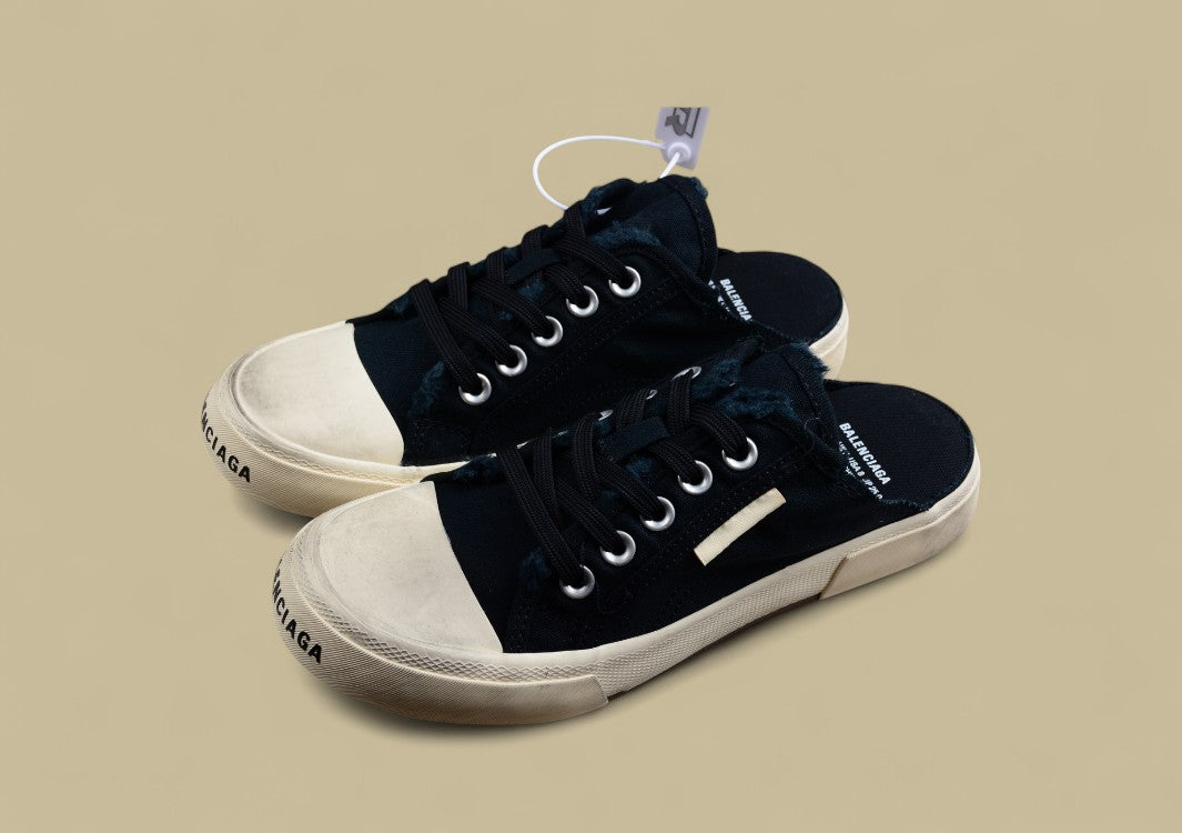 Balenciaga Vulc Destr Parisian Family Retro Distressed Low-top Canvas Slip-on