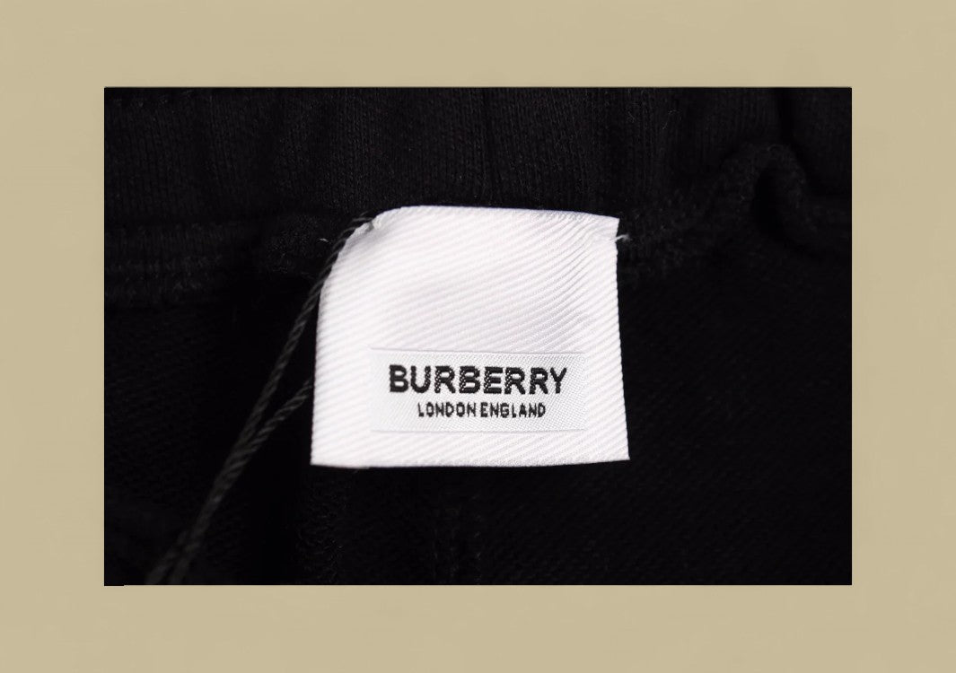 Burberry 23FW Circle Warhorse Logo Sweatpants – Black