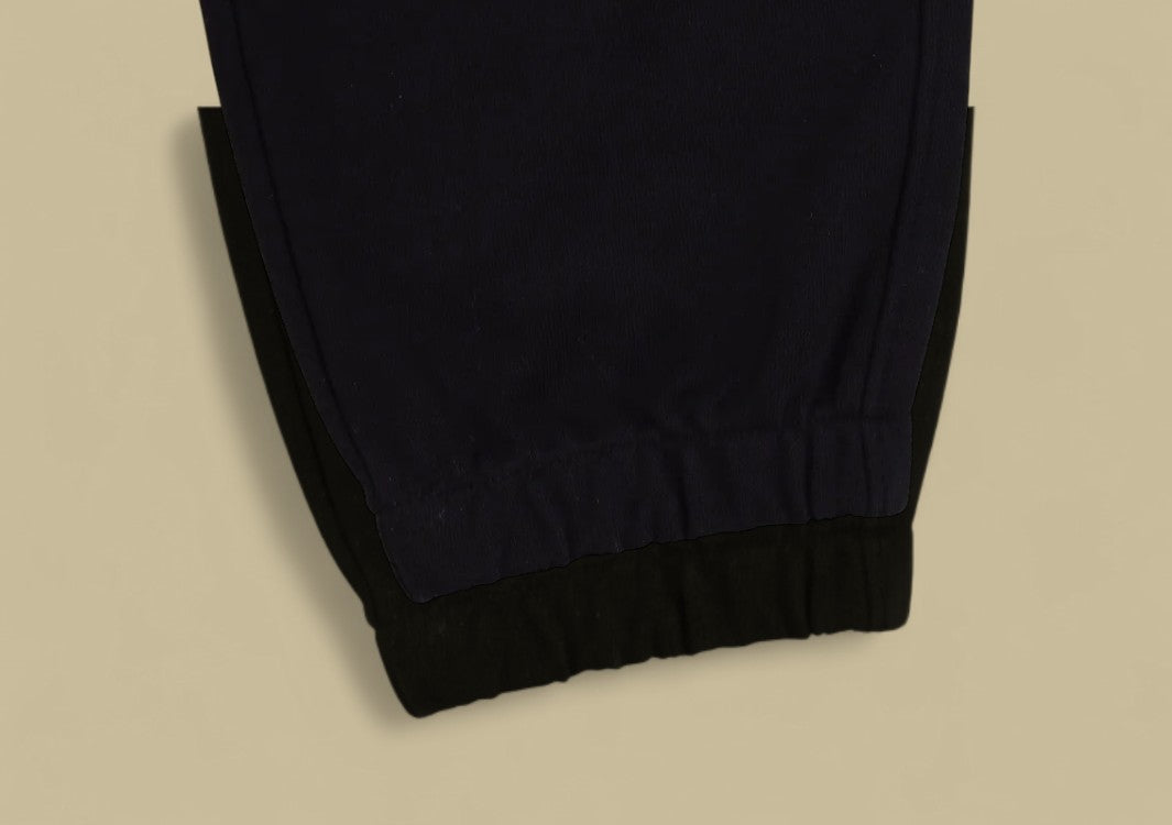 Burberry 23FW Circle Warhorse Logo Sweatpants – Black