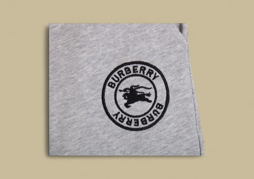 Burberry 23FW Circle Warhorse Logo Sweatpants – Grey