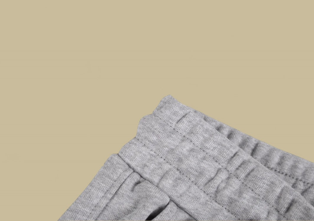 Burberry 23FW Circle Warhorse Logo Sweatpants – Grey