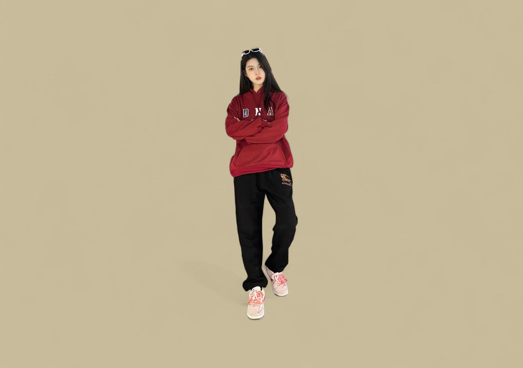 Burberry 23FW Equestrian Knight Logo Sweatpants