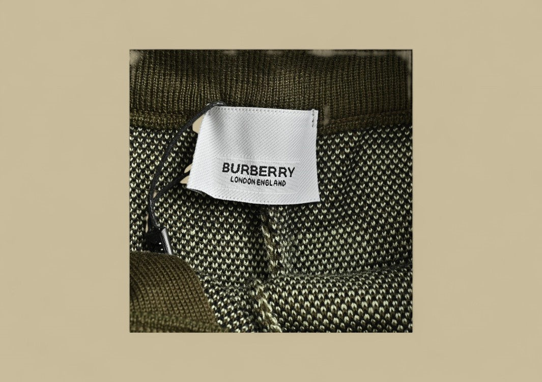 Burberry 24SS Classic Big Check Knit Shorts – Olive Green