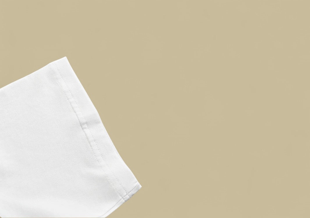 Burberry 24SS Patch Warhorse Logo T-Shirt – White with Blue Emblem