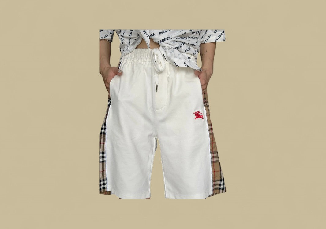 Burberry Embroidered Warhorse Logo Side Joint Plaid Shorts – Off-White with Archive Check Trim