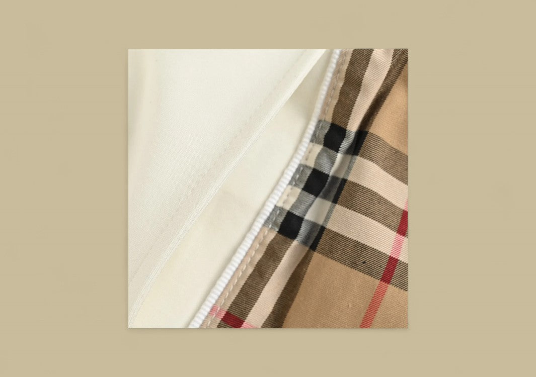 Burberry Embroidered Warhorse Logo Side Joint Plaid Shorts – Off-White with Archive Check Trim