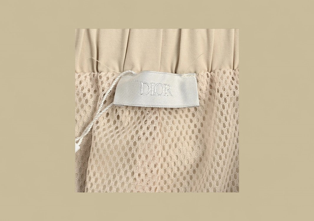 Dior 1947 Embroidery Logo Tatting Shorts – Beige & White