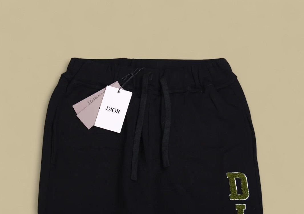 Dior 23SS Vertical Towel Embroidery Logo Sweatpants – Black