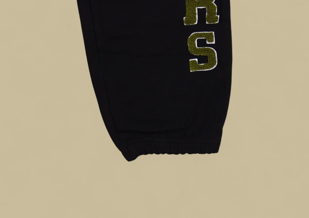 Dior 23SS Vertical Towel Embroidery Logo Sweatpants – Black