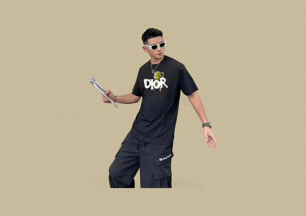 Dior 24SS Dinosaur Logo T-Shirt – Black