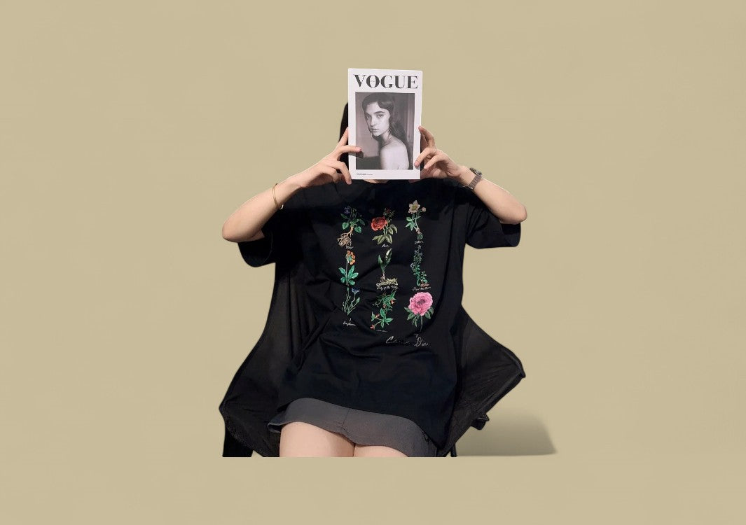 Dior Botanical Specimen Graphic T-Shirt – CD Floral Illustration (Black)