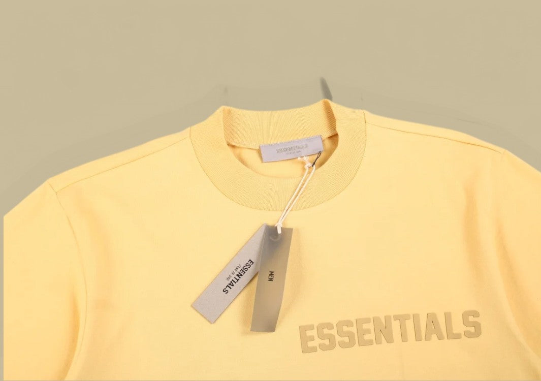 Fog Essentials Signature Small Emblem Tee