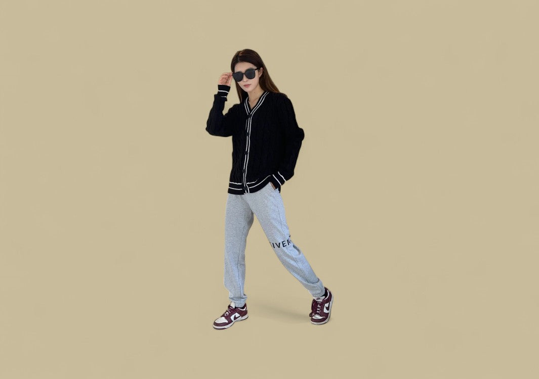 Givenchy 23FW 3M Reflective Logo Sweatpants – Light Grey
