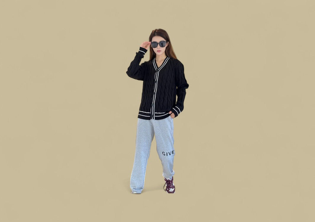 Givenchy 23FW 3M Reflective Logo Sweatpants – Light Grey