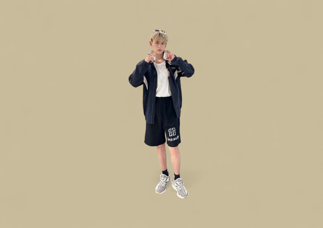 Givenchy 23SS Graffiti Logo Short - Black