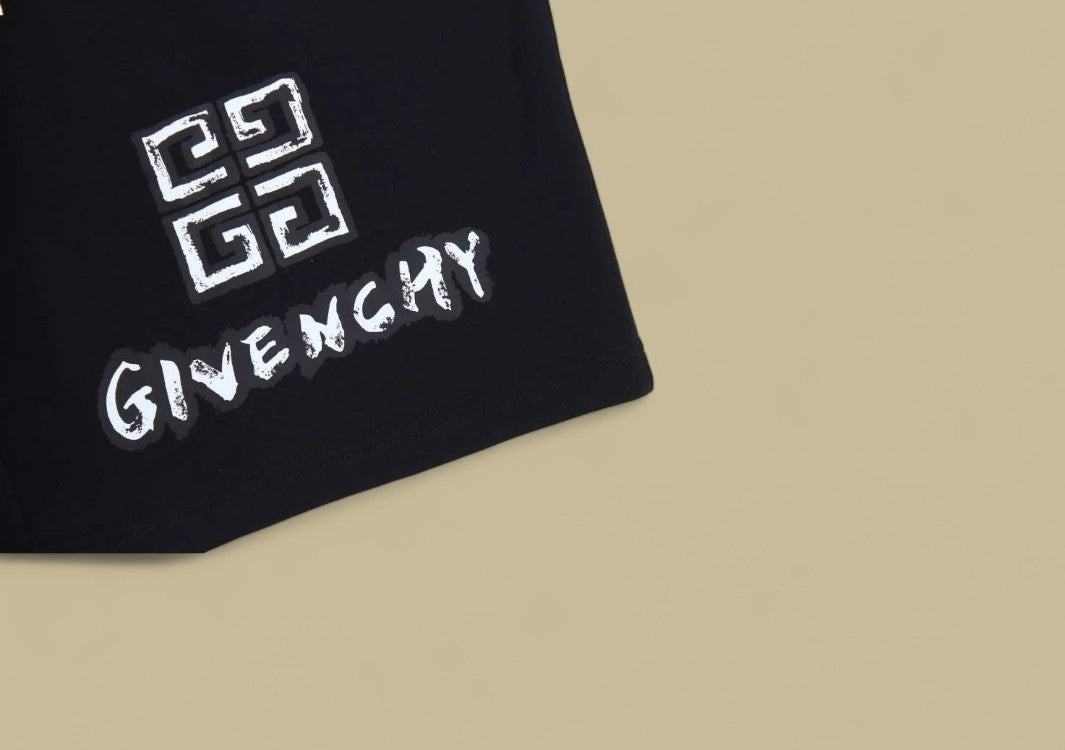 Givenchy 23SS Graffiti Logo Short - Black