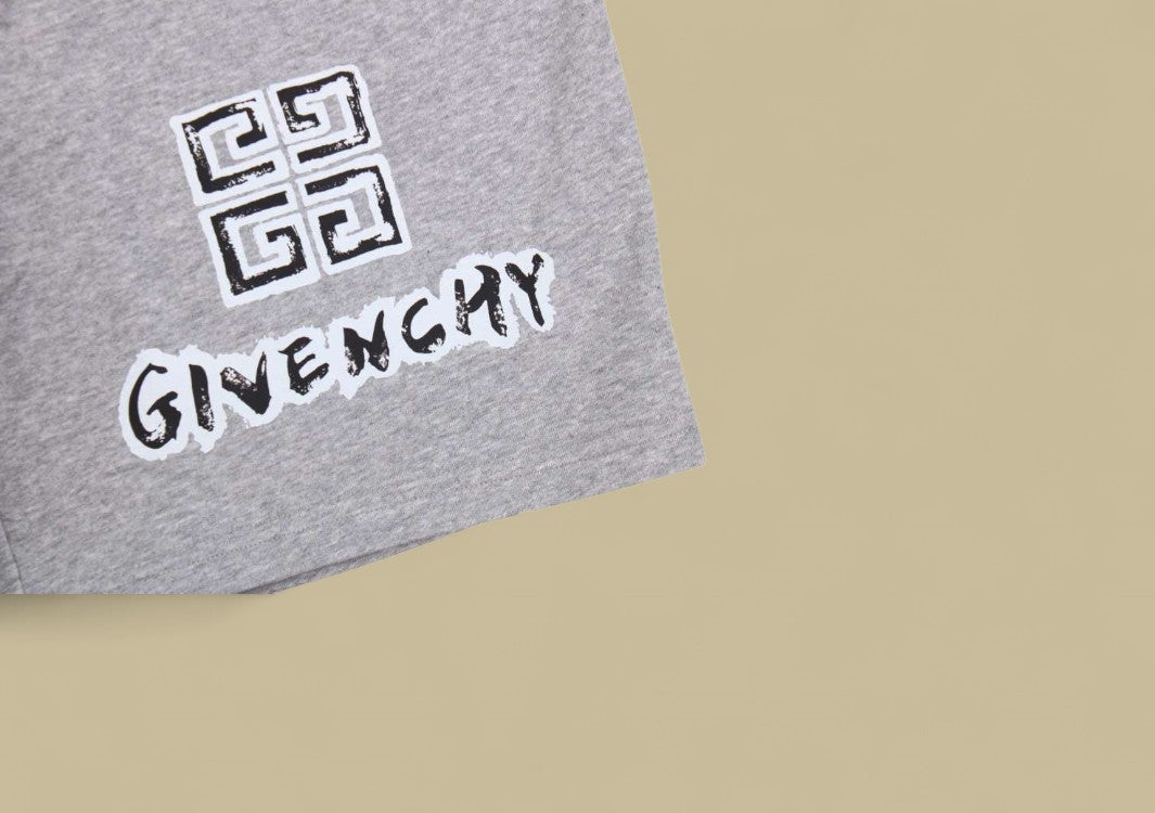 Givenchy 23SS Graffiti Logo Short - Gray