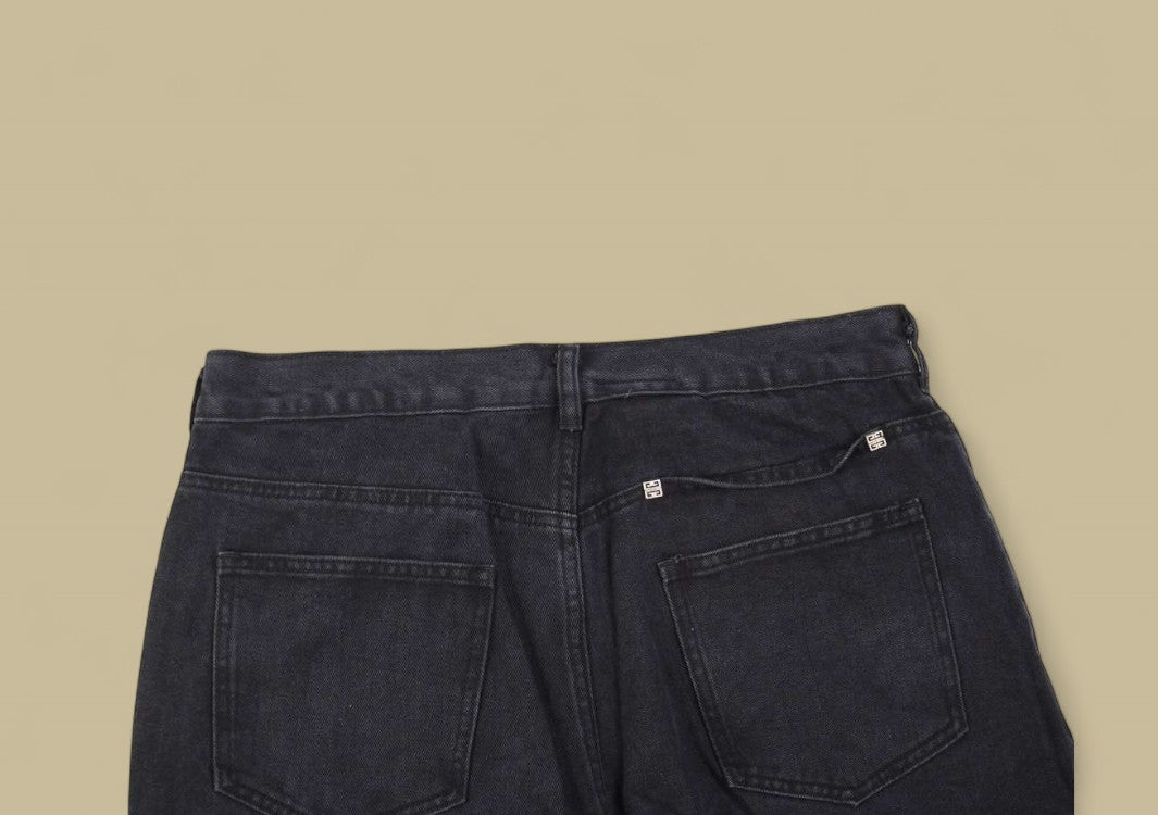 Givenchy 23SS Zipper Detail Denim Shorts – Black