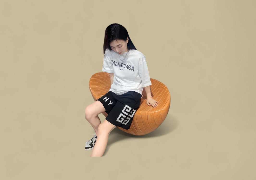 Givenchy Embroidery Logo Short - Black