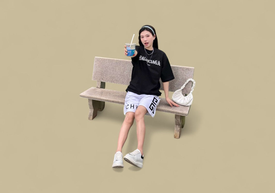 Givenchy Embroidery Logo Short - White