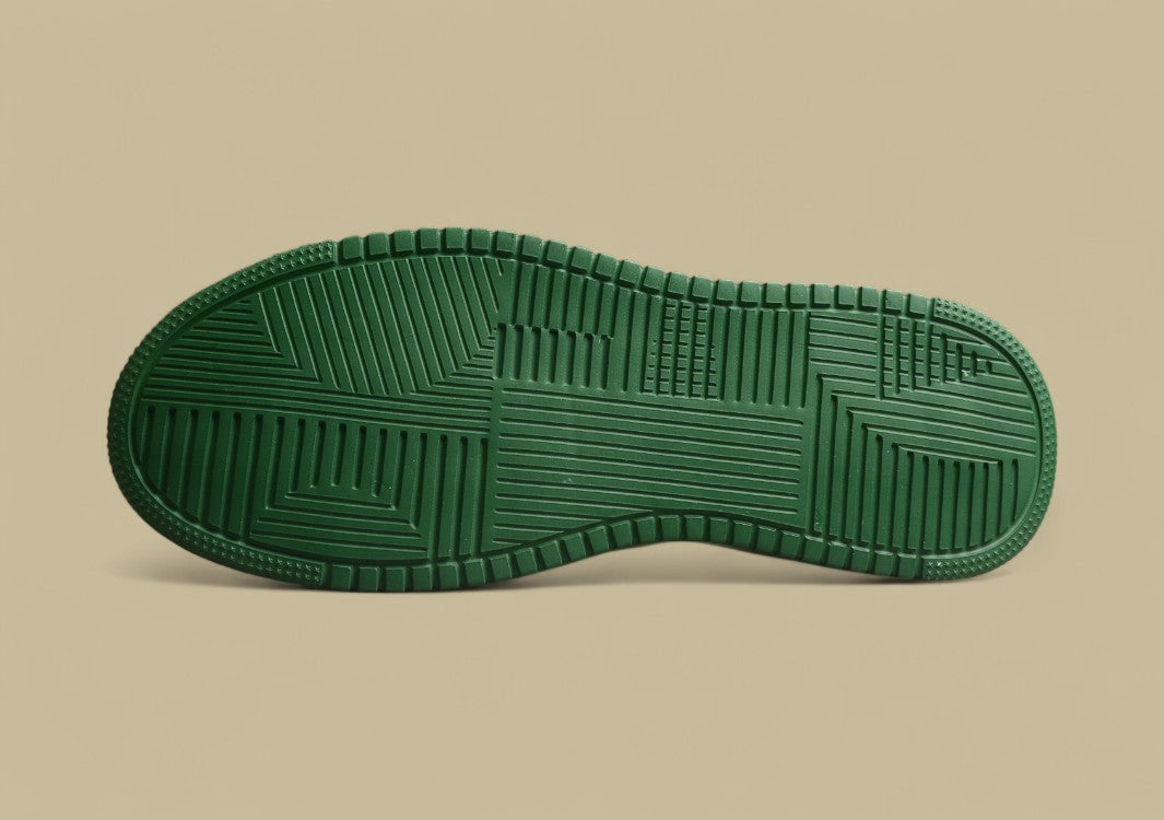 Gucci Platform Web Sneakers White Leather Trainers with Green Stripe and Retro Sole