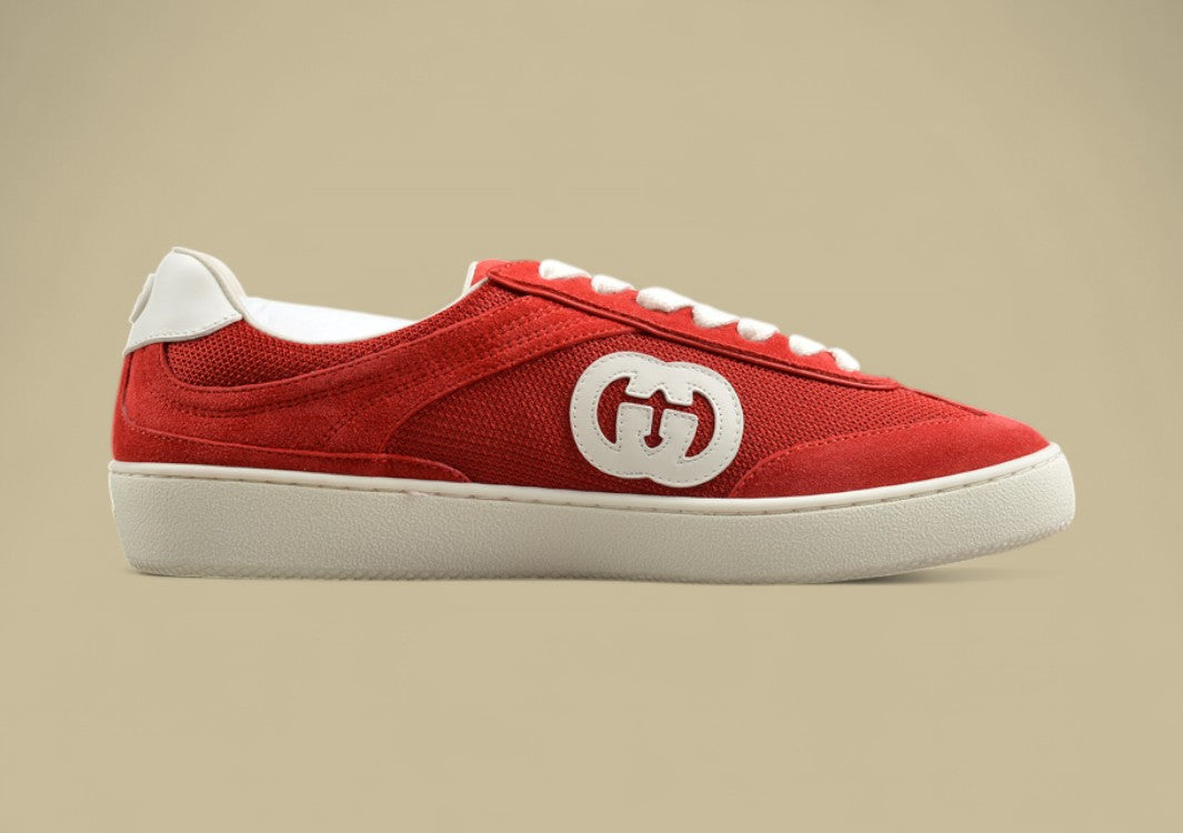 Gucci Retro Red Low-Top Sneakers Vintage Style with Iconic GG Logo