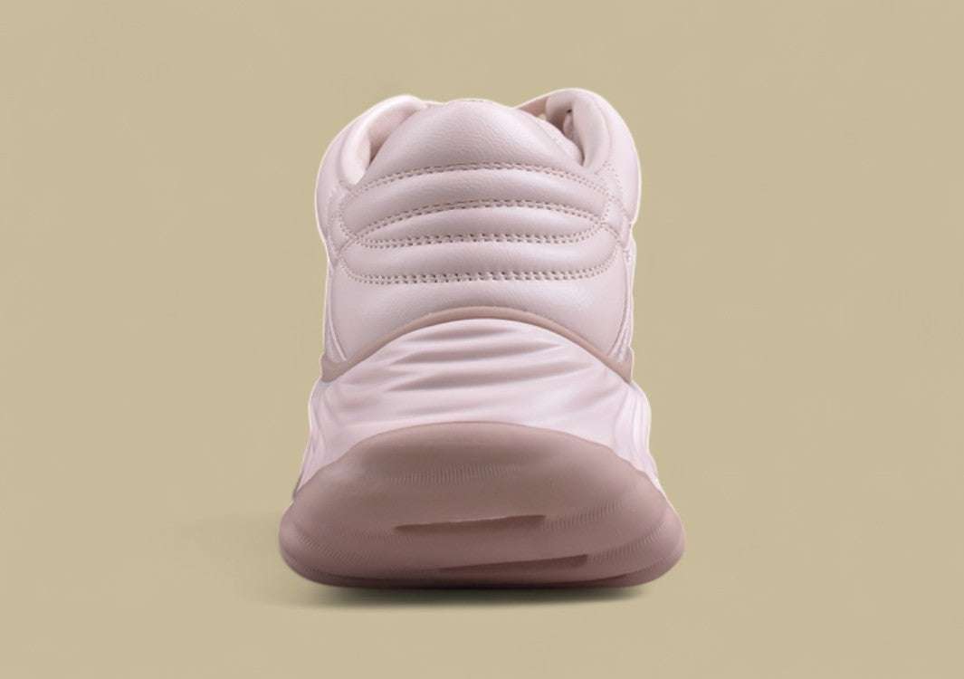 Gucci Run Sneakers Soft Beige Monochrome Trainers with GG Detail