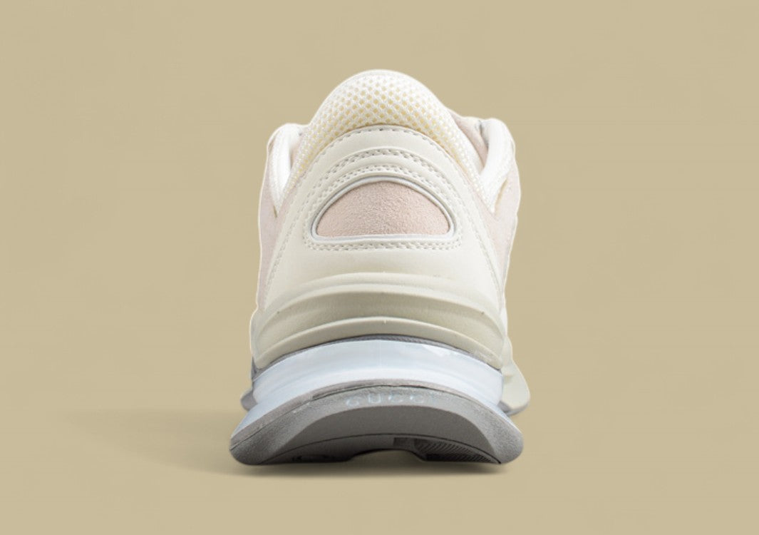 Gucci Screener Velocity Sneakers Monochrome Cream Mesh Trainers with Suede & GG Detailing
