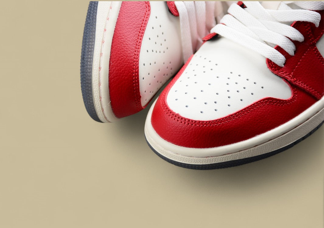 Jordan 1 Low "Year of the Dragon"