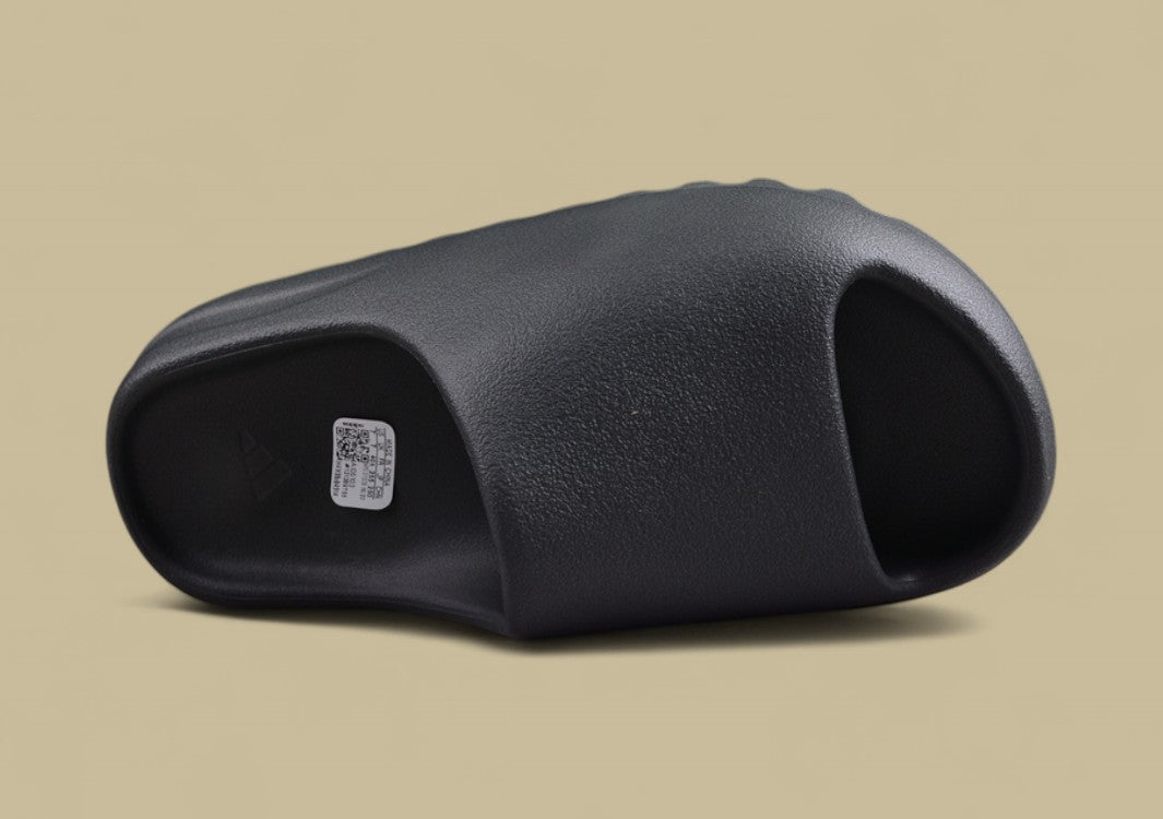 Kanye West x Yeezy Slide "Resin" Original Slip-On Sandals