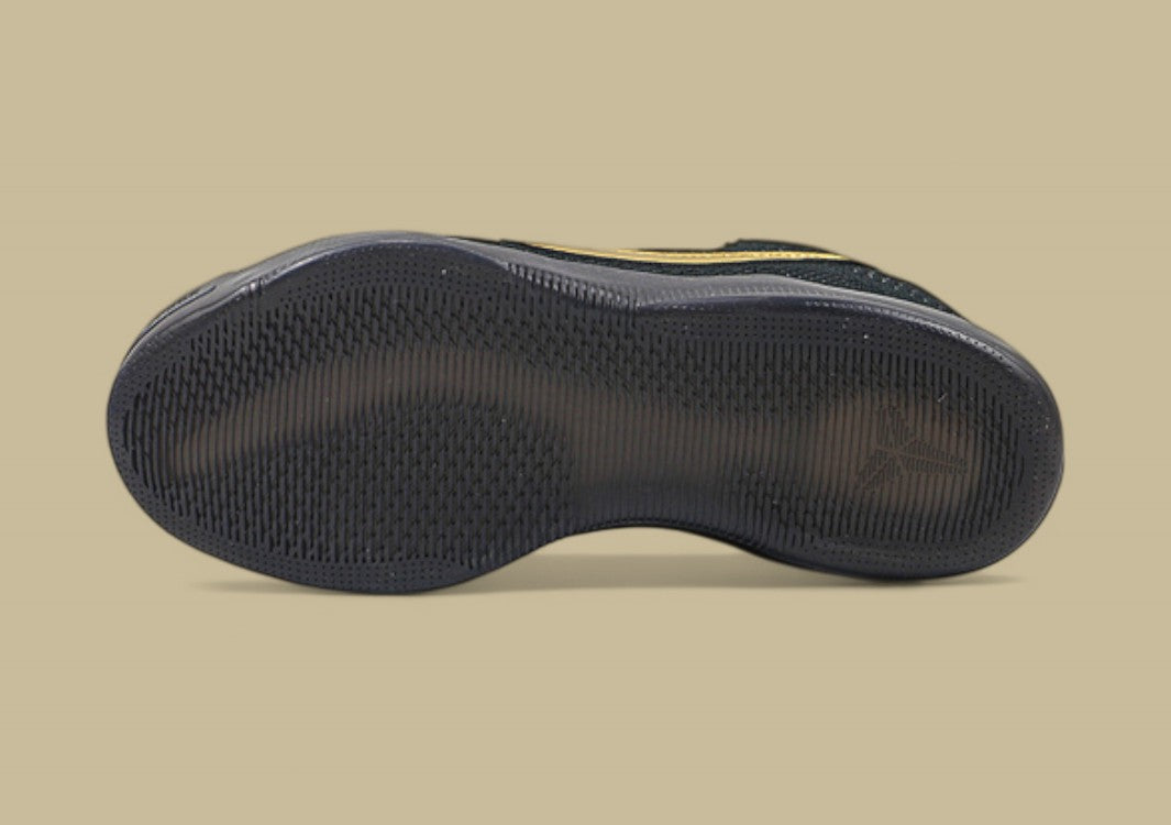 Kobe 11 Elite Low Pale Horse LR Black/Black/Metallic Gold