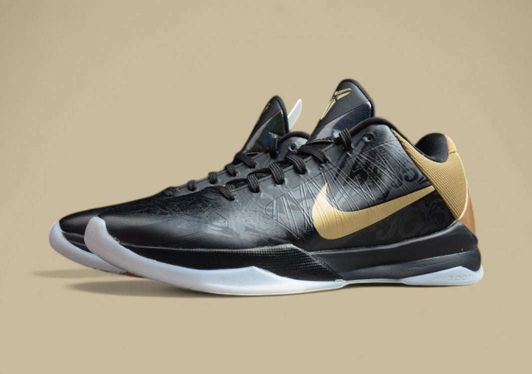 Kobe 5 Big Stage Away Black/Metallic Gold-White