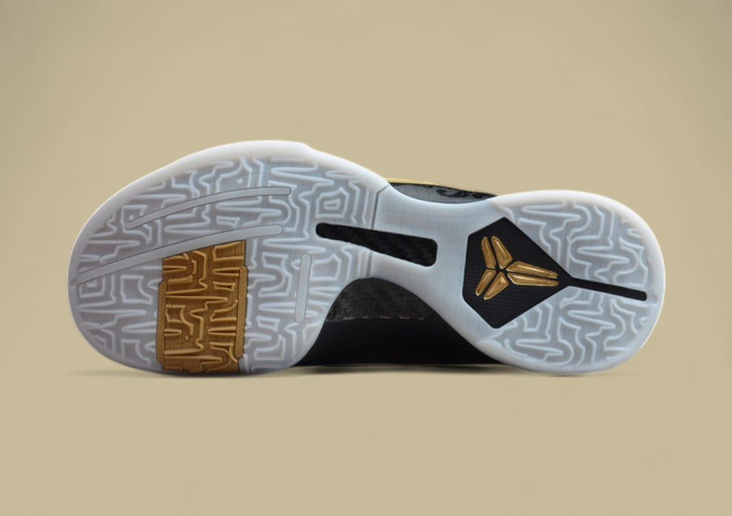 Kobe 5 Big Stage Away Black/Metallic Gold-White