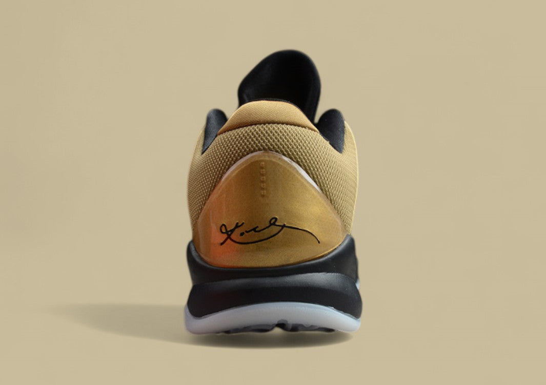 Kobe 5 Big Stage Away Black/Metallic Gold-White