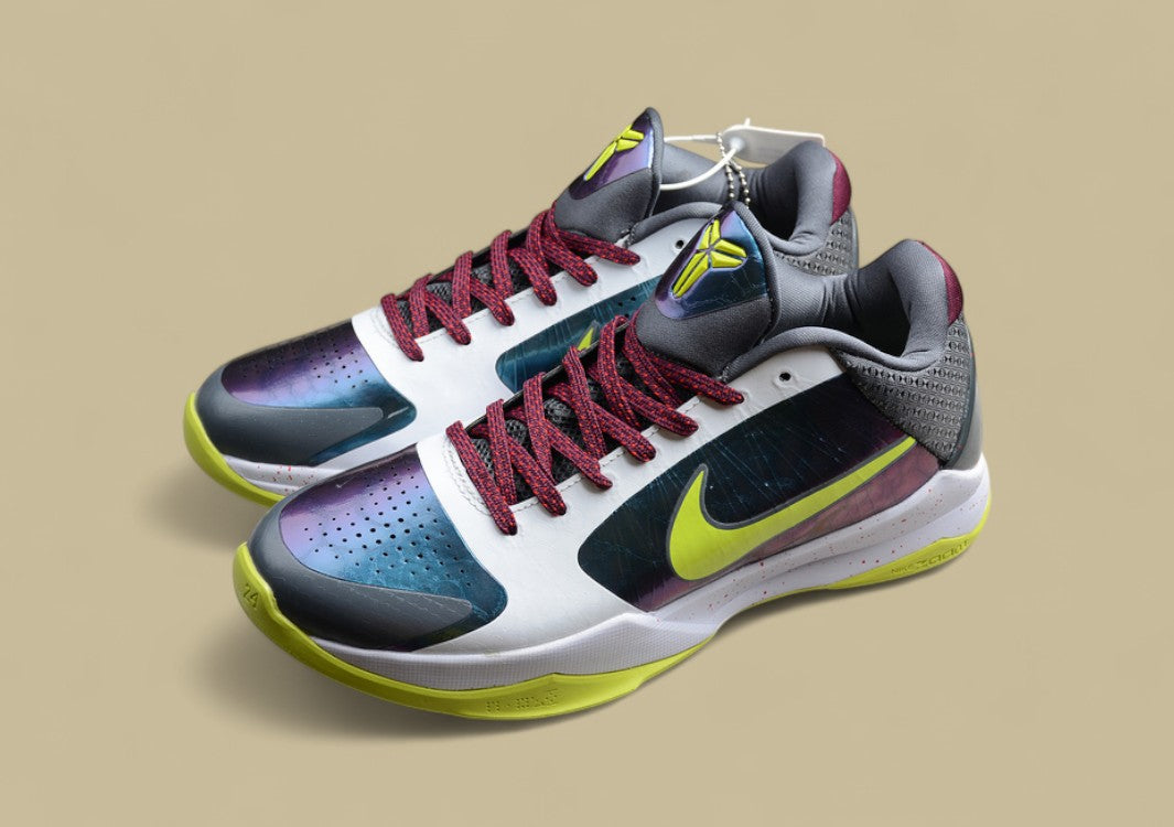 Kobe 5 Protro Chaos White/Cyber-Purple-Red