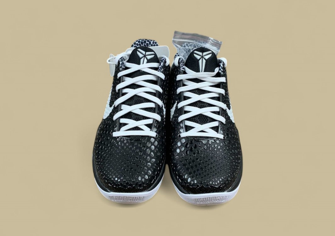 Kobe 6 Protro Mambacita Mamba Forever Black/White-Metallic Gold