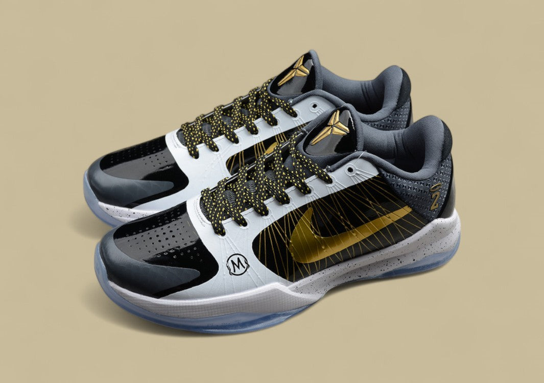 Kobe V Protro White/Gold/Black
