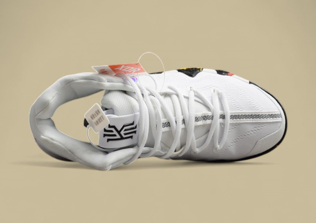 Kyrie 4 Iv Ep Ncaa The Moment White/Multi-Color