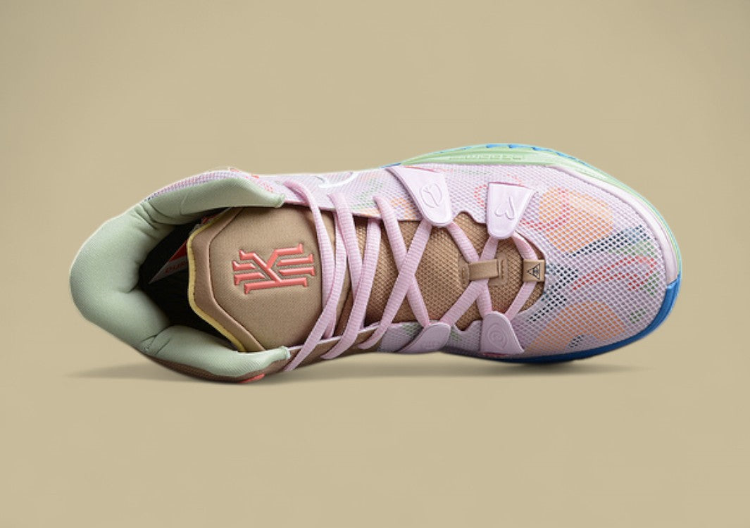 Kyrie 7 EP 1 World 1 People Regal Pink/Hemp/Honeydew/White
